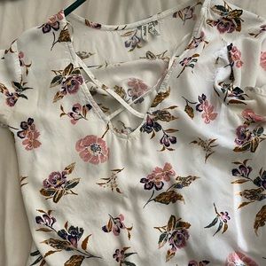 FLORAL BLOUSE